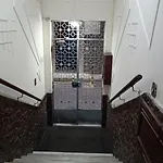 Quarto Em Apartamento Compartilhado